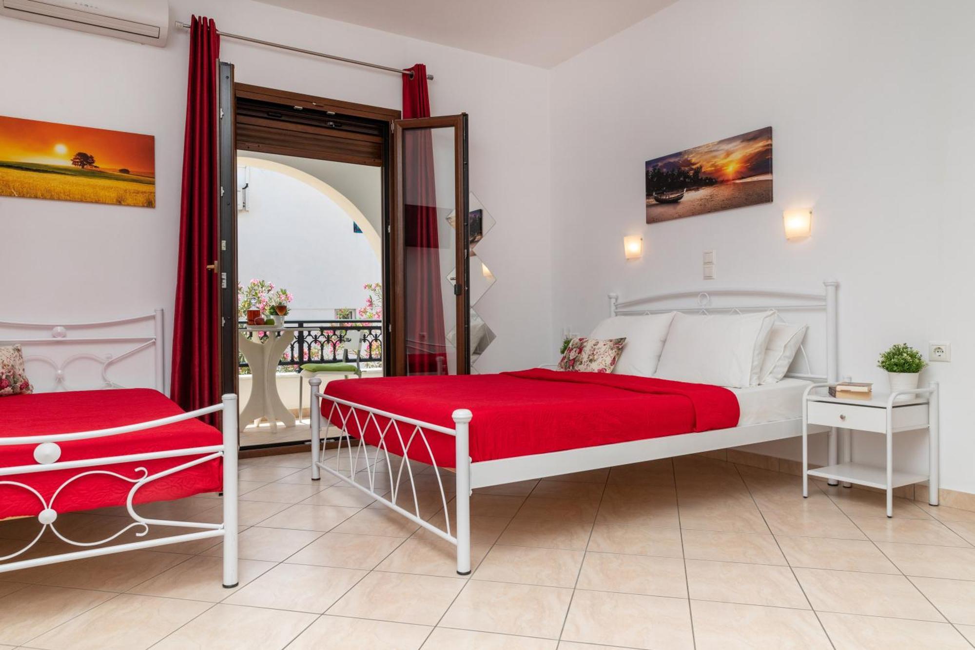 Naxos Diamond Studios Apartments Naxos City Quarto foto