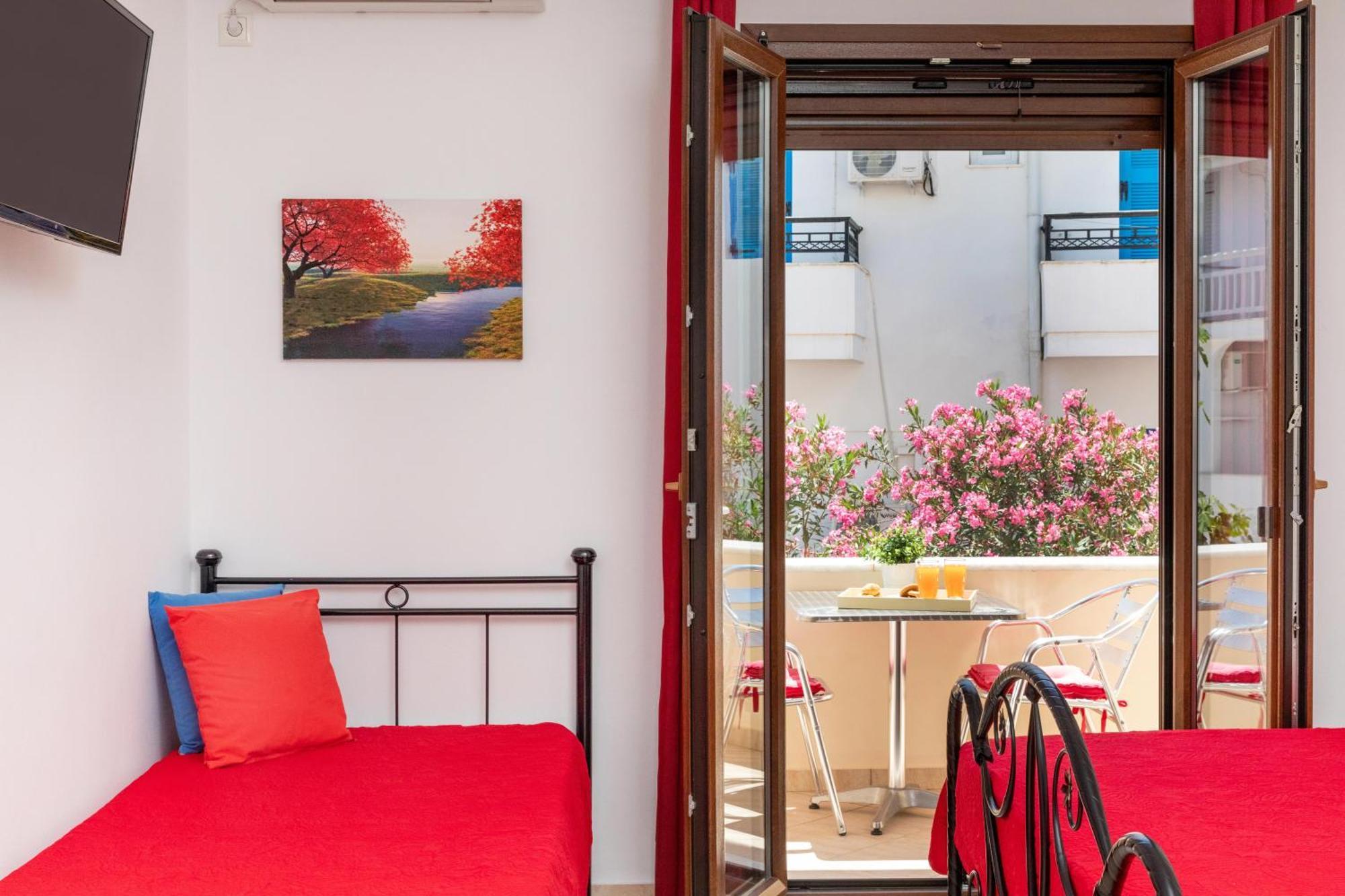 Naxos Diamond Studios Apartments Naxos City Quarto foto